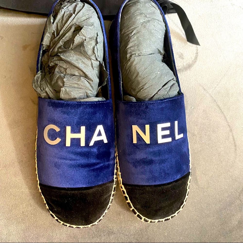 CHANEL Velvet Espadrilles